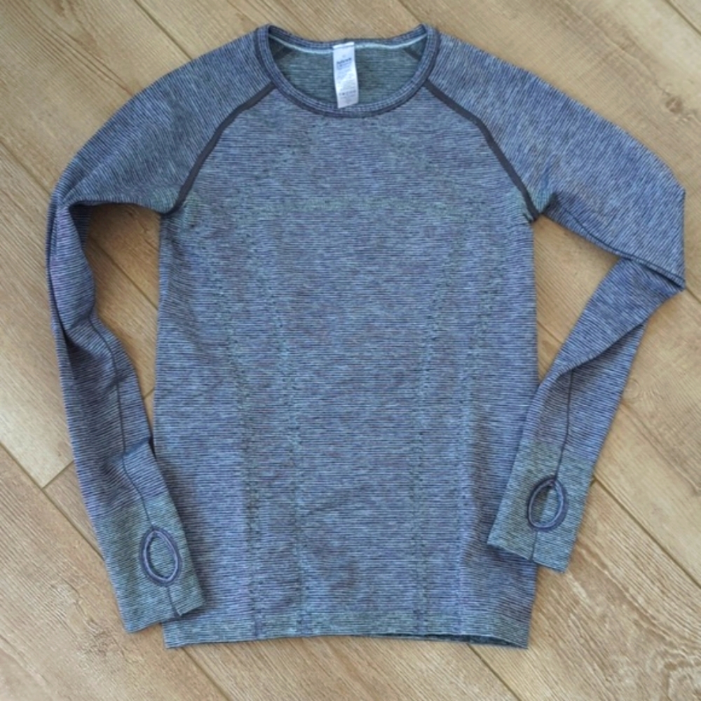 Ivivva by Lululemon girls top